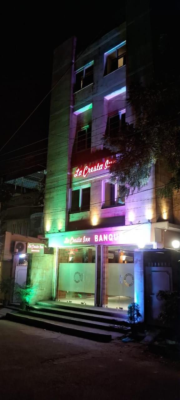 La Cresta Inn Calcutta Exterior foto